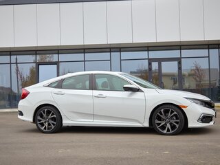 2019 Honda Civic X Рестайлинг, белый, 1800000 рублей, вид 2