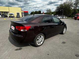 2010 Kia Cerato 6-speed II, пурпурный, 650000 рублей, вид 4