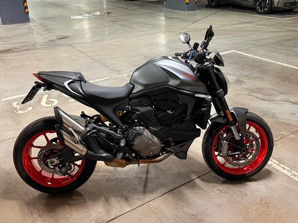 2021 Ducati Monster 937, серый, 1285000 рублей - вид 8