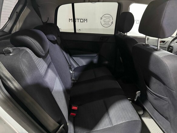 2010 Hyundai Getz I Рестайлинг, серебристый - вид 10