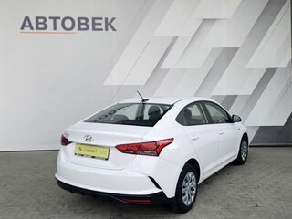 2021 Hyundai Solaris II Рестайлинг, белый, 1545000 рублей, вид 5