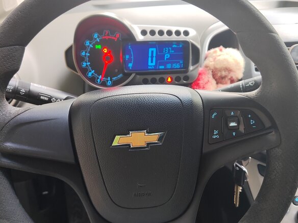 2013 Chevrolet Aveo II, красный - вид 7
