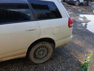 2000 Nissan Wingroad II (Y11), белый, 130000 рублей, вид 3