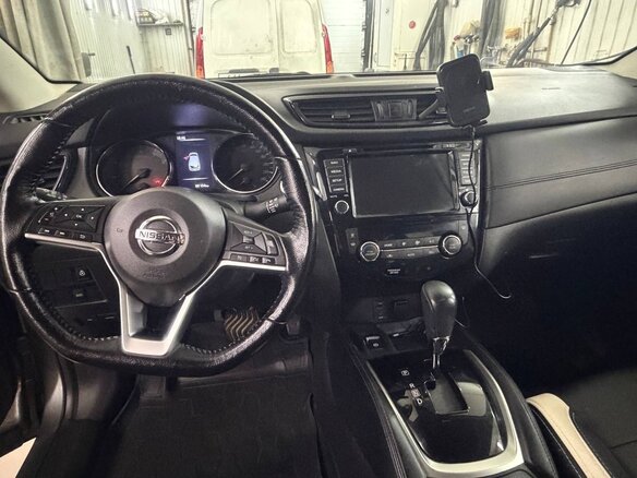 2021 Nissan Qashqai II Рестайлинг, серый, 2300000 рублей - вид 4