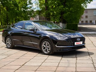2020 Hyundai Sonata VIII (DN8), чёрный, 1800000 рублей, вид 2