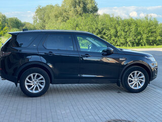 2017 Land Rover Discovery Sport I, чёрный, 2499000 рублей, вид 4