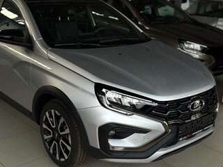 2025 Lada (ВАЗ) Vesta I Рестайлинг (NG), серебристый, 2092000 рублей, вид 4