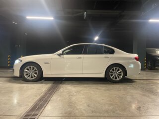 2013 BMW 5 серии 520i VI (F10/F11/F07) Рестайлинг, белый, 2999999 рублей, вид 4