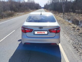 2011 Kia Rio III, серебристый, 610000 рублей, вид 4