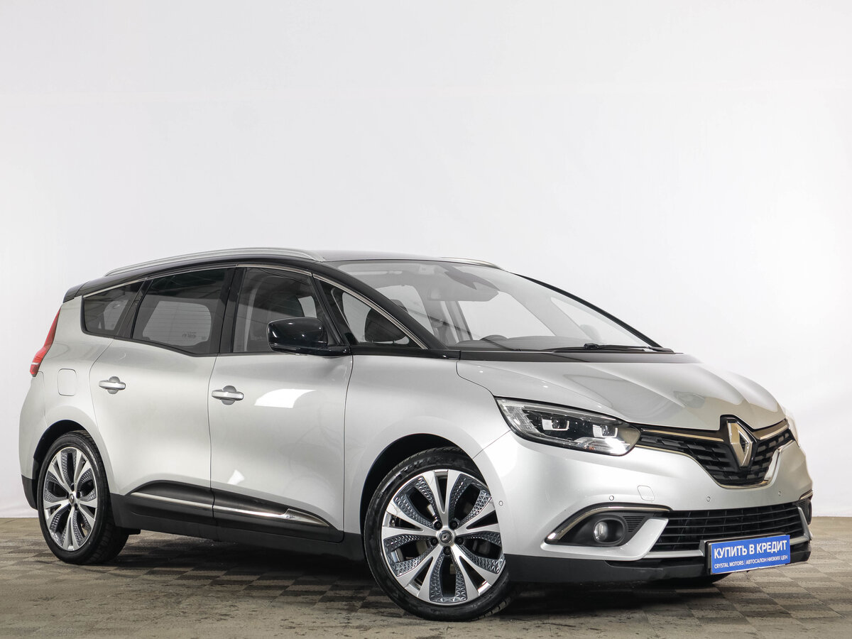 Открыть фотографии: Renault Scenic IV