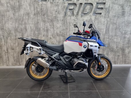 2025 BMW R 1300 GS Adventure, синий, 3150000 рублей, вид 1