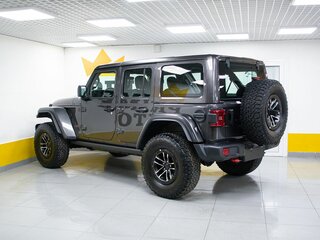 2026 Jeep Wrangler IV (JL) Рестайлинг, серый, 8999000 рублей, вид 4