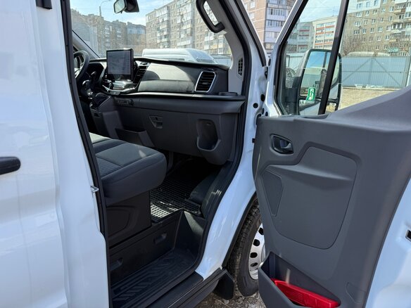 2025 Ford Transit, белый, 10900000 рублей - вид 18