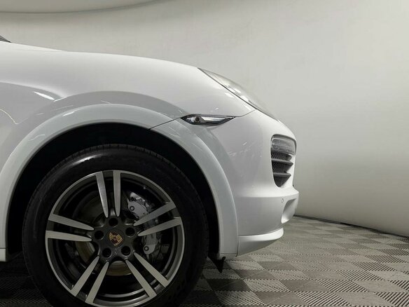 2013 Porsche Cayenne S II (958), белый, 2999000 рублей - вид 6