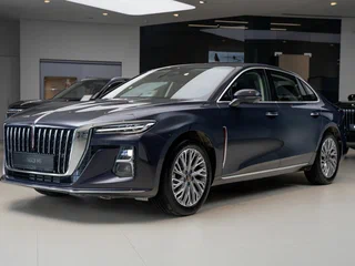 2024 Hongqi H5 II, коричневый, 5225150 рублей, вид 1
