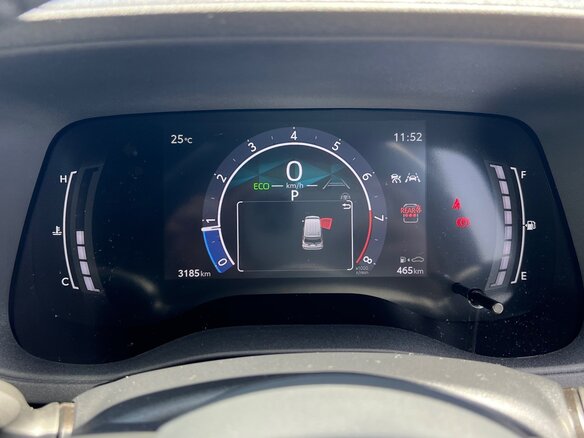 2023 Toyota Sienta III, зелёный - вид 11