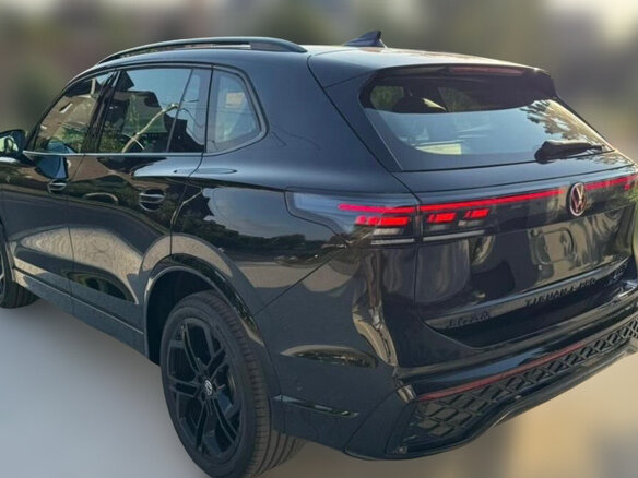 2025 Volkswagen Tiguan L Pro III (China Market), чёрный, 4899700 рублей - вид 4