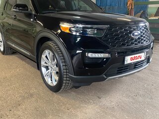 2021 Ford Explorer VI, чёрный, 7000000 рублей, вид 1