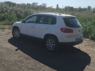 2012 Volkswagen Tiguan I Рестайлинг, белый, 1600000 рублей, вид 3