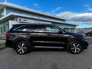 2020 Kia Sorento IV, коричневый, 3098000 рублей, вид 4