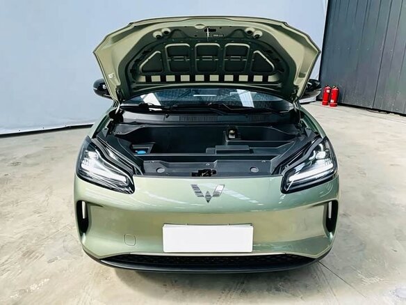 2024 Wuling Binguo 37.9 kWh, белый - вид 2