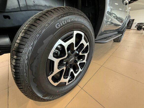 2026 JAC T9 Urban, серый, 3759000 рублей - вид 38