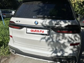 2024 BMW X7 40i I (G07) Рестайлинг, белый, 13390000 рублей, вид 2