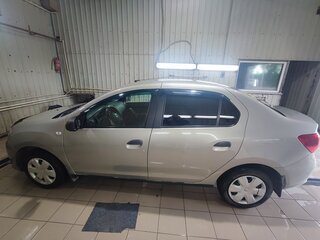 2017 Renault Logan II, бежевый, 715000 рублей, вид 4