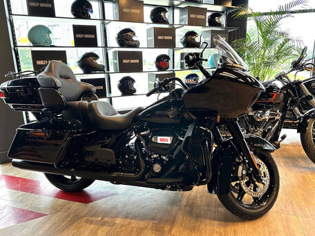 2024 Harley-Davidson Road Glide Limited, чёрный, 4150000 рублей, вид 1
