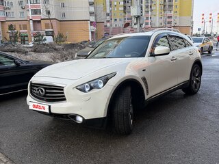2011 Infiniti FX35 II (S51), белый, 1900000 рублей, вид 3