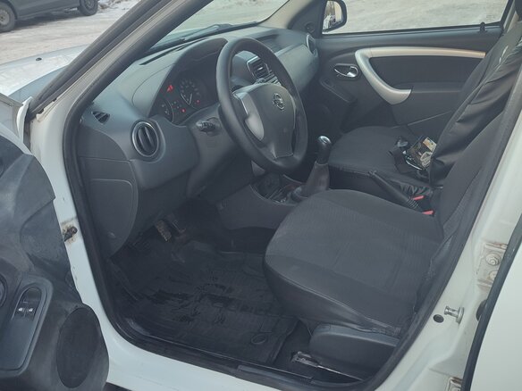 2015 Nissan Terrano III (D10), белый, 750000 рублей - вид 4