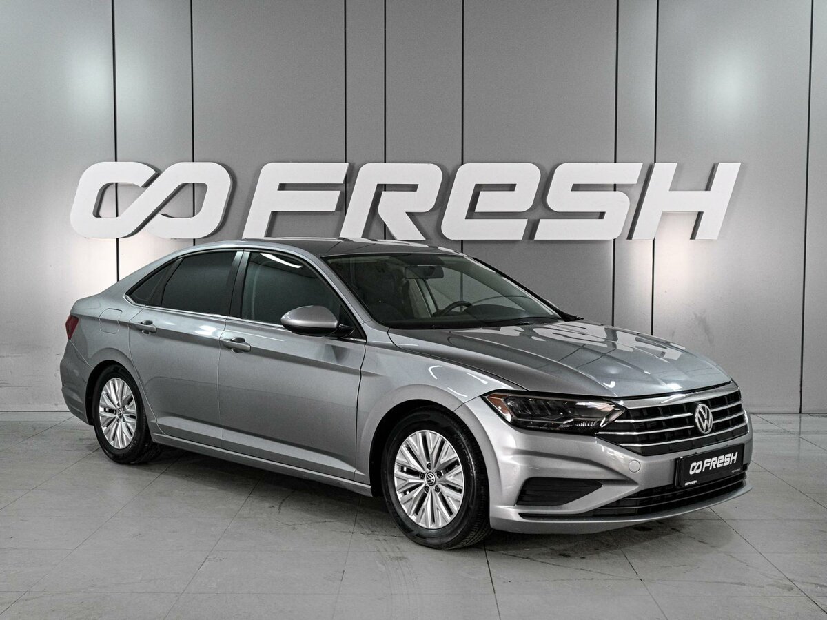 Открыть фотографии: Volkswagen Jetta VII