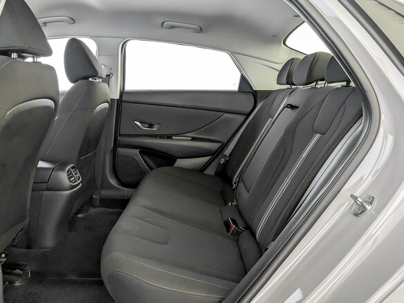 2021 Hyundai Elantra VII (CN7), серый, 1620000 рублей - вид 11