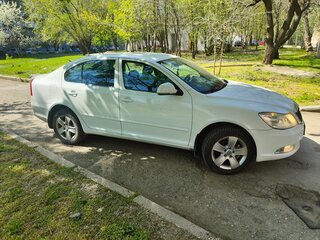 2008 Skoda Octavia II (A5) Рестайлинг, белый, 650000 рублей, вид 5
