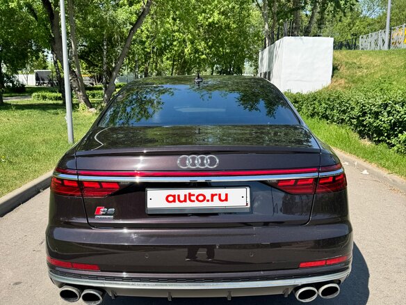 2021 Audi S8 IV (D5), коричневый, 10500000 рублей - вид 23