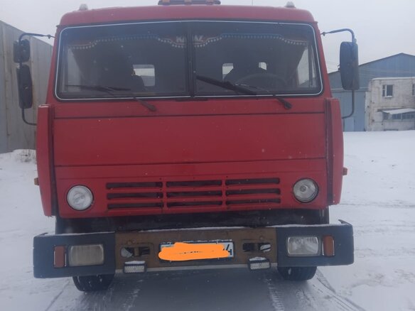 1999 КамАЗ 54115, красный, 1197712 рублей