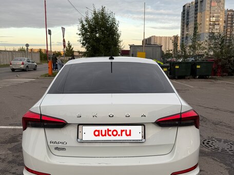2020 Skoda Rapid II, белый, 880000 рублей, вид 5