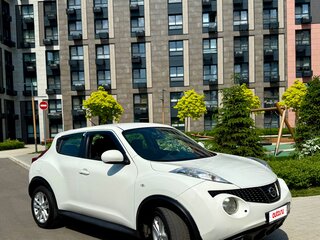 2013 Nissan Juke I, белый, 900000 рублей, вид 3