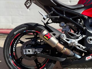 2023 BMW S 1000 RR, красный, 1950000 рублей, вид 2
