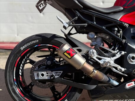 2023 BMW S 1000 RR, красный, 1950000 рублей, вид 2