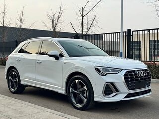 2022 Audi Q3 35 TFSI II (F3), белый, 2750000 рублей, вид 3