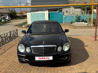 2007 Mercedes-Benz E-Класс 200 III (W211, S211) Рестайлинг, чёрный, 890000 рублей, вид 1
