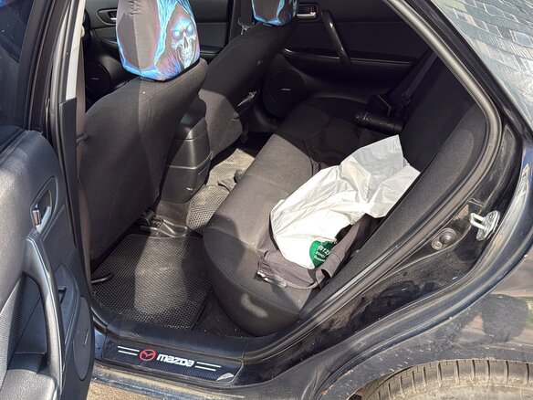 2006 Mazda 6 I (GG) Рестайлинг, чёрный, 400000 рублей - вид 7