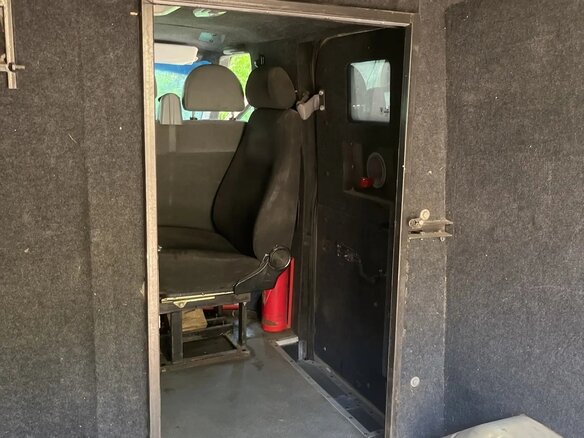 2013 Ford Transit, бежевый, 950000 рублей - вид 2