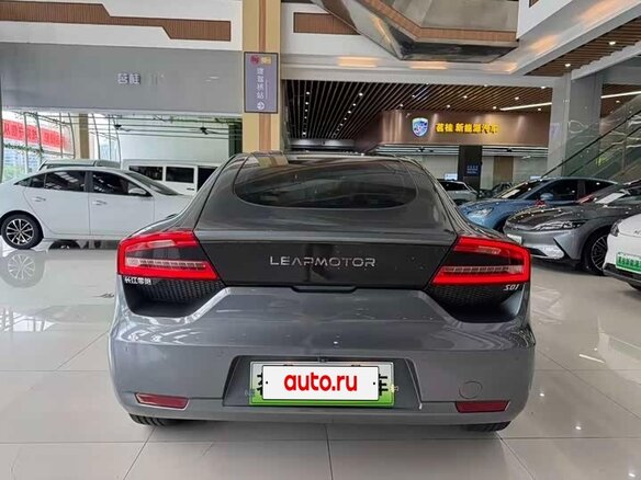 2021 Leapmotor S01 35.6 kWh (Li-ion), серый, 1157000 рублей - вид 3