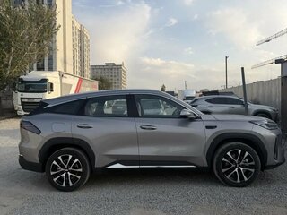 2026 Geely Galaxy M7, серый, 3495000 рублей, вид 4