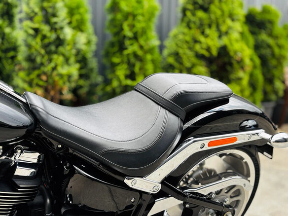 2025 Harley-Davidson Fat Boy, чёрный, 3700000 рублей - вид 12