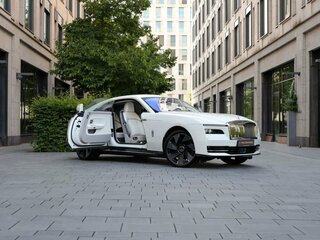 2026 Rolls-Royce Spectre I (Series I), белый, 59990000 рублей, вид 3