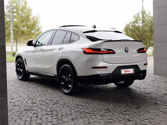 2023 BMW X4 30i II (G02) Рестайлинг, белый, 6698000 рублей - вид 10