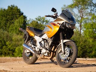 Yamaha TDM850